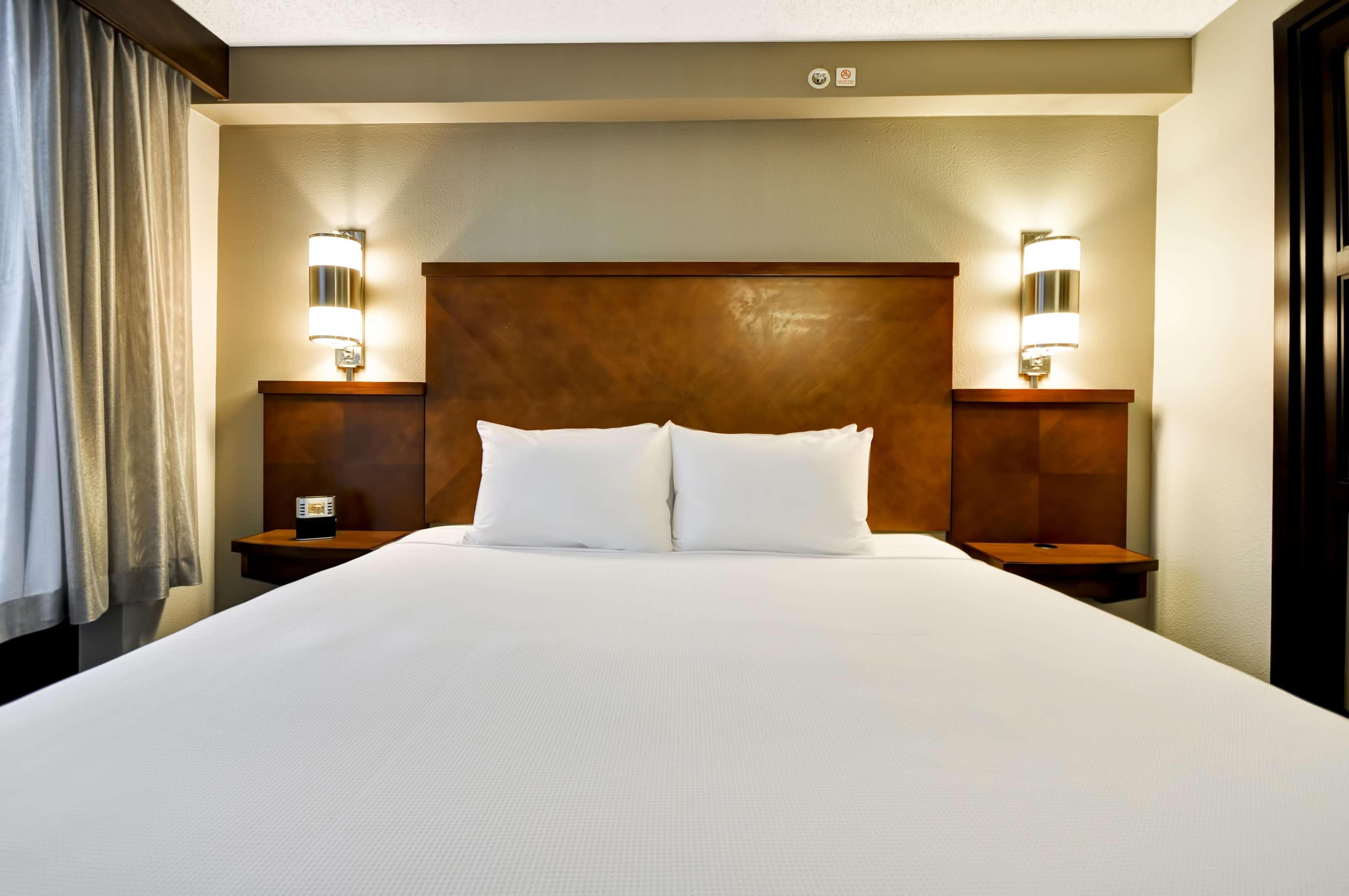 Hyatt Place Albuquerque Uptown Eksteriør billede
